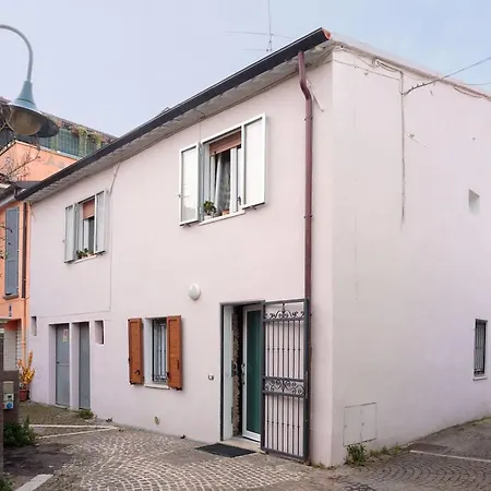 Apartment In Centro Vicino Al Mare Cattolica