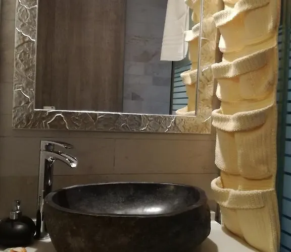 Διαμέρισμα In Centro Vicino Al Mare Κατόλικα